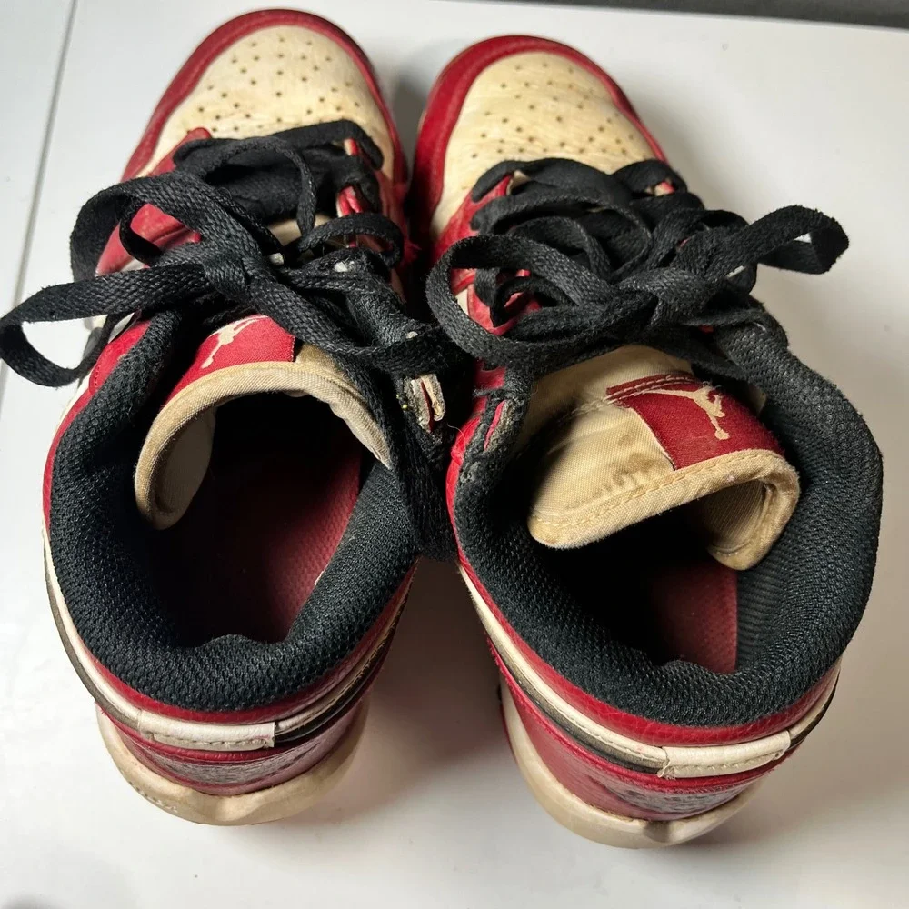 Nike Air Jordan 1 Low MCS Baseball Cleats Chicago Red White Black Youth 3.5Y
